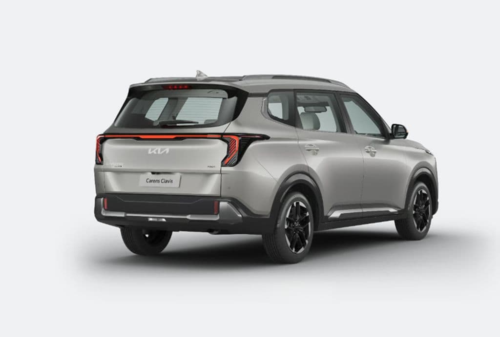 Kia Carens (2026) exterior view