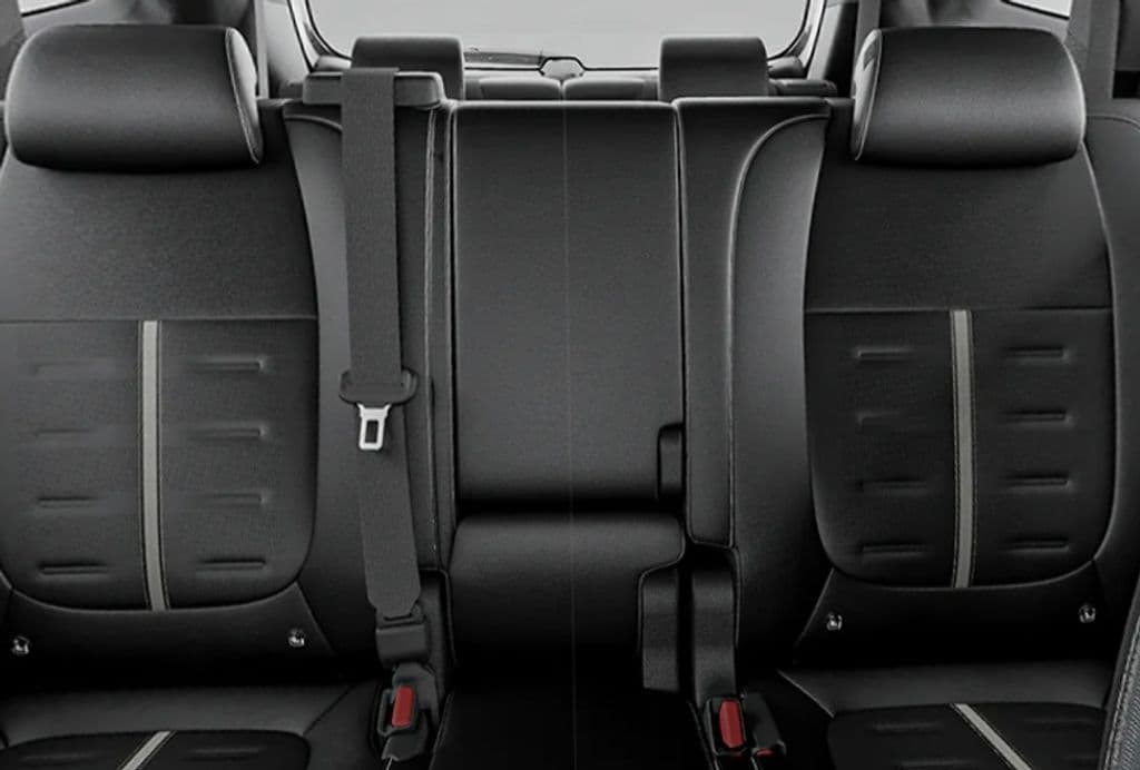 Kia Carens (2026) exterior view