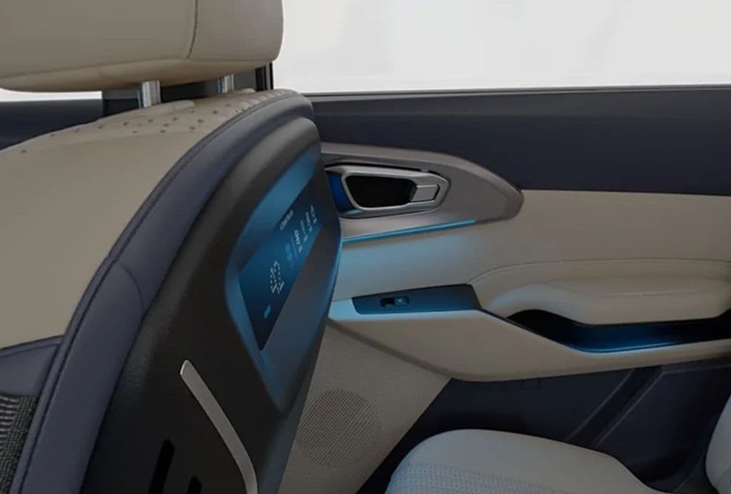 Kia Carens (2026) exterior view