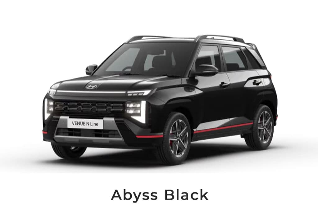 Hyundai Venue (2025) exterior view